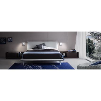 Redo 01-1499 - LED zidno reflektorsko svetlo AGOS LED/6W/230V + LED/3,2W USB bela