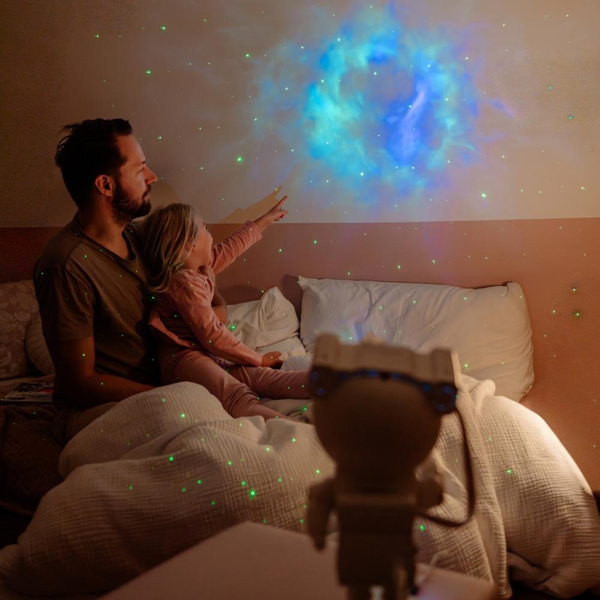 Retlux - LED dečiji projektor 230V astronaut 23,3 cm + daljinski upravljač