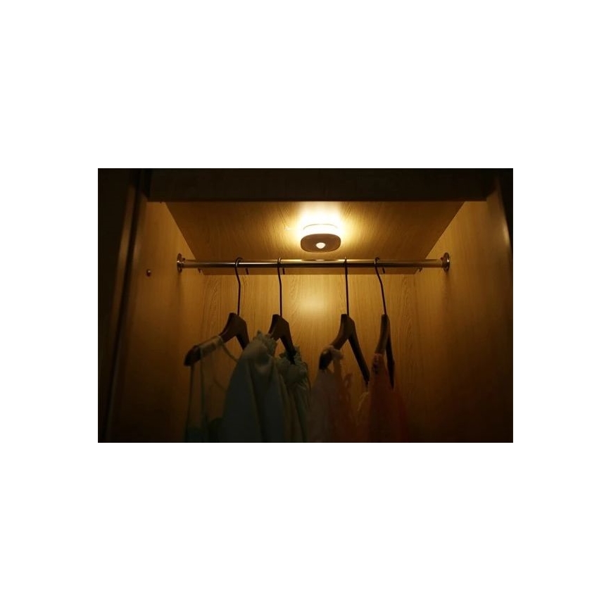 LED orijentaciono svetlo sa senzorom LED/0,45W/3xAAA 3000K belo