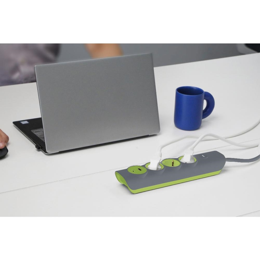 Retlux - Produžni kabl sa prekidačem, 3 utičnice (Tip E) + 1x USB-A + 1x USB-C, 1,4 m, siva