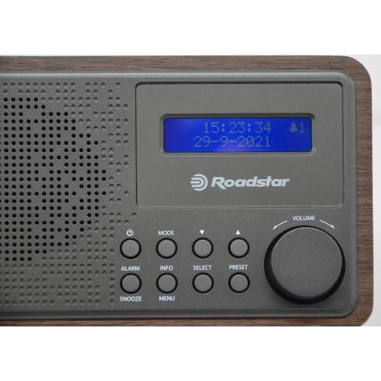 Roadstar HRA-700D+/WD - Radio sa DAB+, FM i budilnikom 16W/230V/4xAA