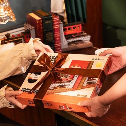 RoboTime - 3D slagalica Držač za knjige Istorijski parni voz