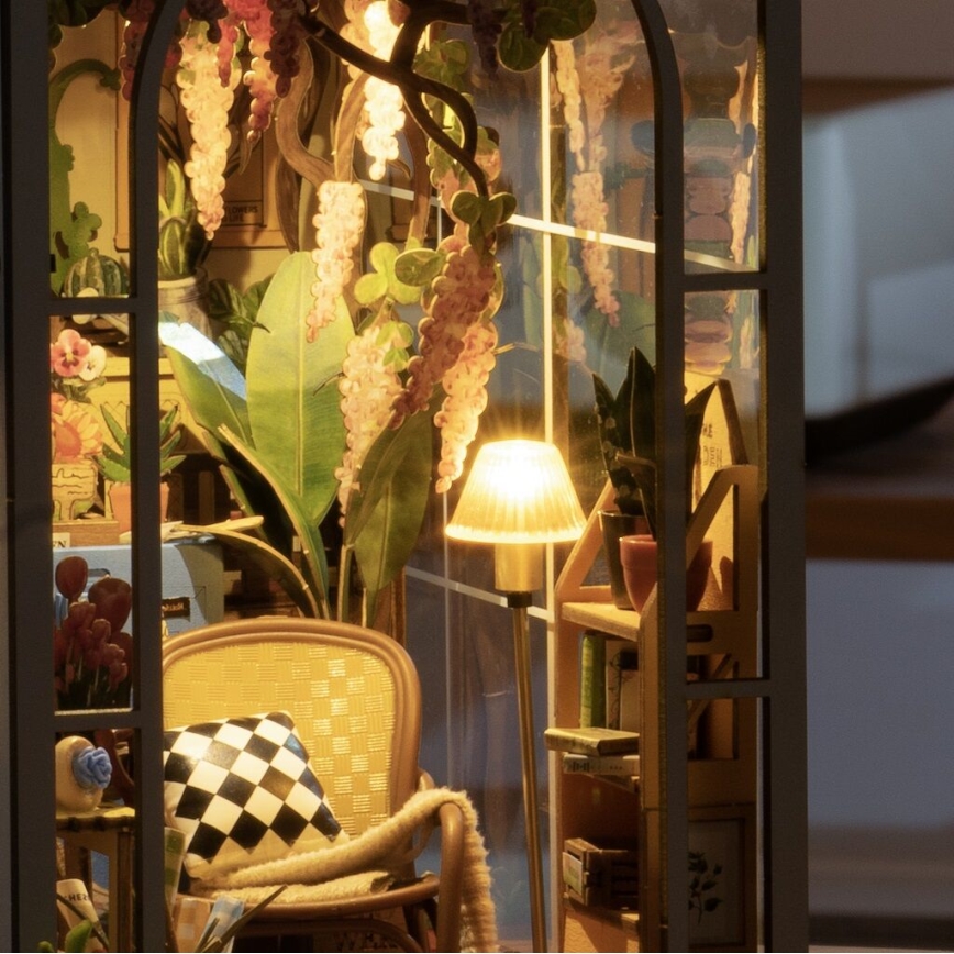 RoboTime - LED držač za knjige Garden house 3D slagalica 2xAAA