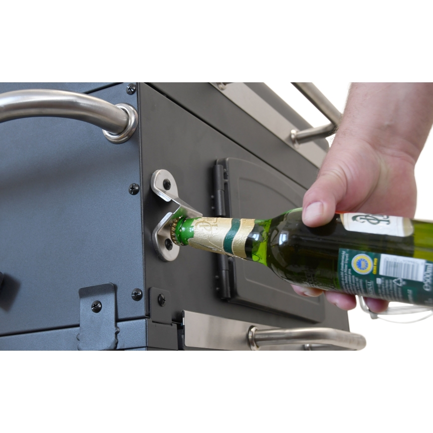 Roštilj na drveni ugalj, crne boje