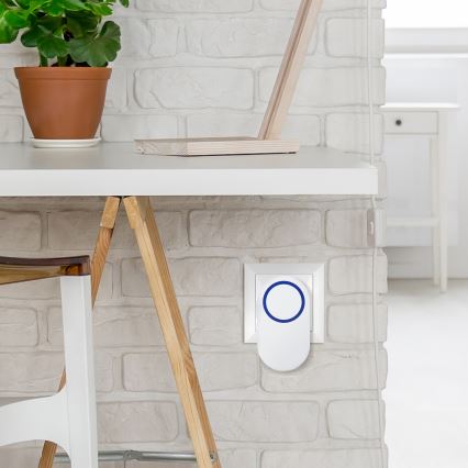 Bežični zvonac za utičnicu 230 V / 1×CR2032 IP56, beo
