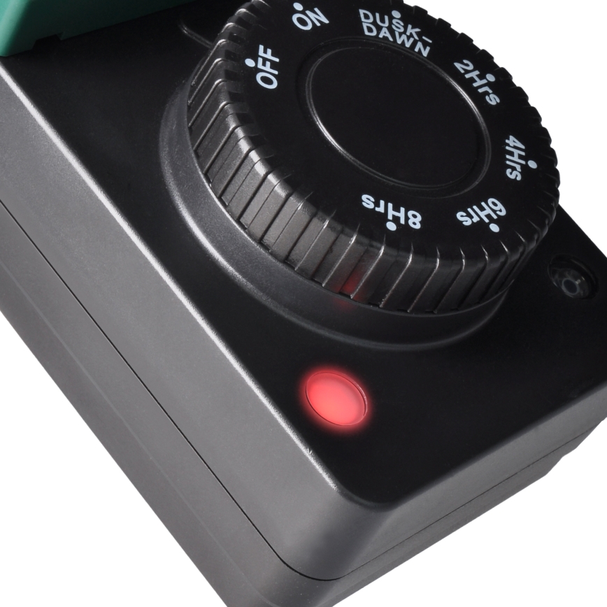 Tajmer sa senzorom za sumrak 3600W/230V IP44