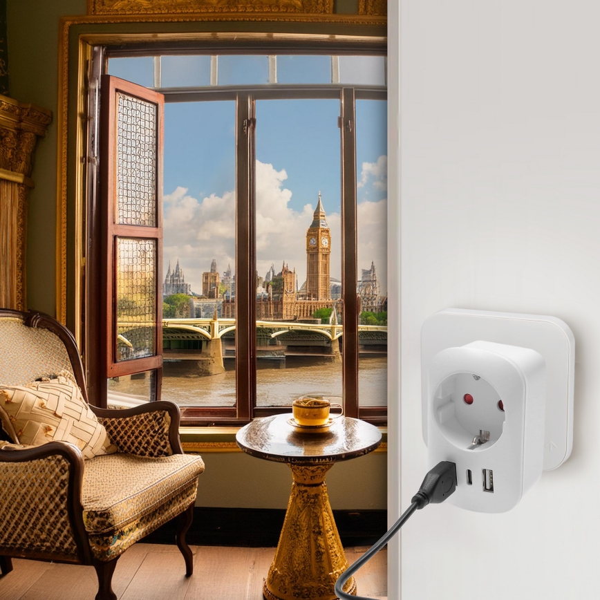 Putni adapter za UK 230V 2x USB-A + 1x USB-C