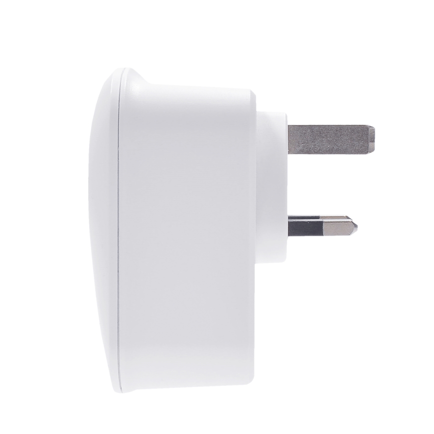Putni adapter za UK 230V 2x USB-A + 1x USB-C