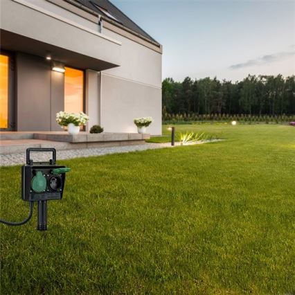 Spoljašnji vrtni stub sa utičnicama IP44 i gumenim kablom 1,5 m