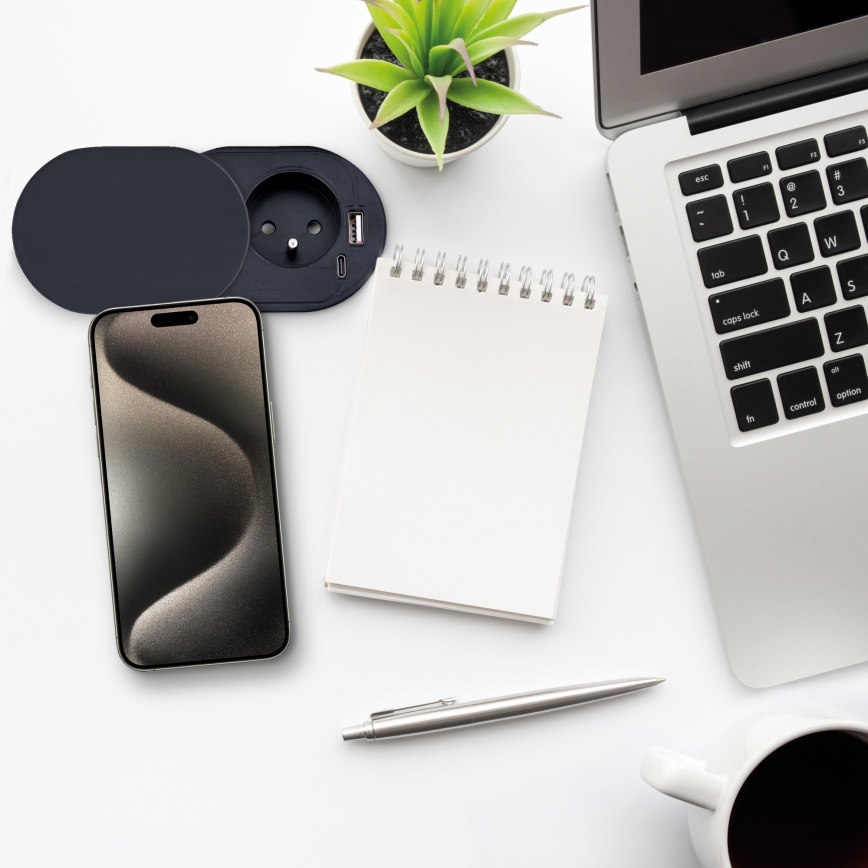 Ugradna utičnica sa kliznim poklopcem 20W 1 utičnica + USB A+C crna