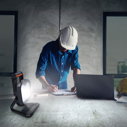 LED prigušiva punjivi reflektor LED/20W/4400 mAh 4000K IP54