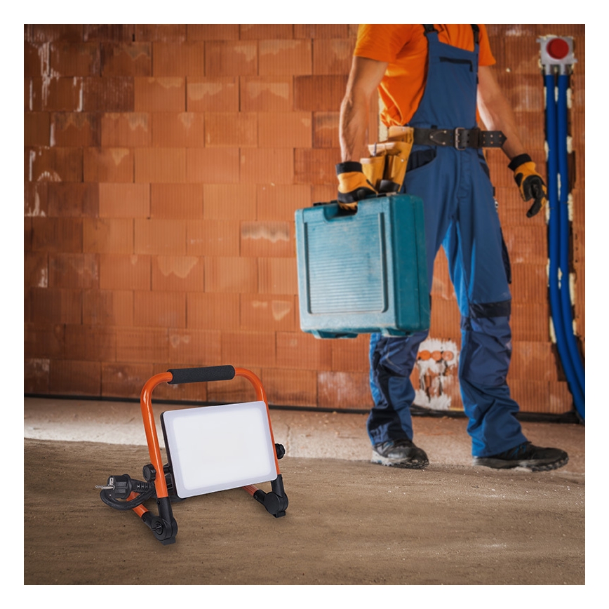 LED reflektor sa stalkom LED/50W/230V 4000K IP65