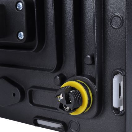 LED spoljni reflektor LED/50W/230V 4000K IP65