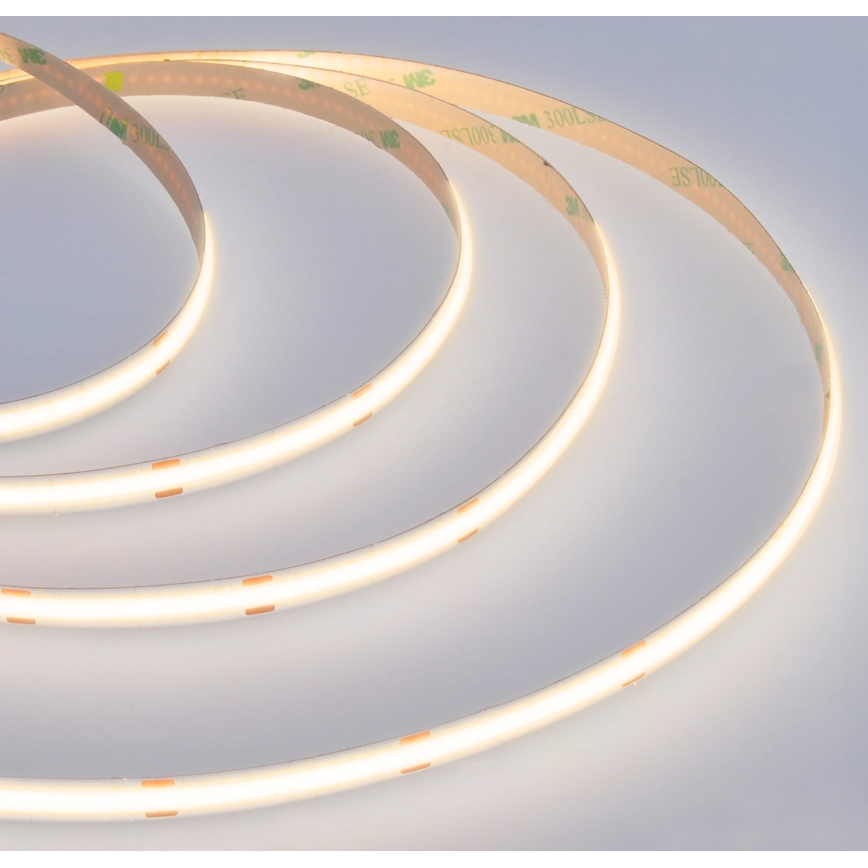 LED traka LED/8W/m/230V 3000K 5m