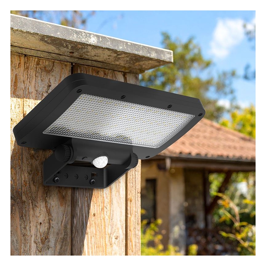 LED solarni reflektor sa senzorom — 5W / 3,7V / 1500 mAh / IP54