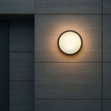 LED spoljašnje zidno svetlo sa senzorom 2 u 1 LED/20W/230V 3000/4000/6500K IP65 prečnik 22 cm