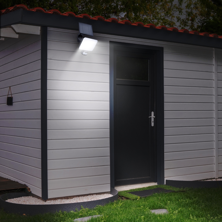 LED solarni reflektor sa senzorom pokreta LED/11W/3,7V 4400mAh 3000K/4000K/6500K IP54