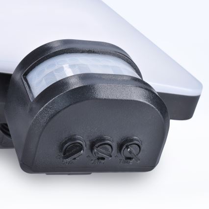 LED solarni reflektor sa senzorom pokreta LED/11W/3,7V 4400mAh 3000K/4000K/6500K IP54