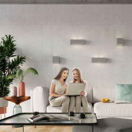 Zidna svetiljka LEO 1xE27/60W/230V siva