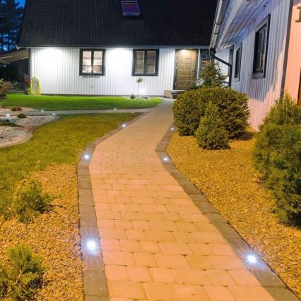 Spoljašnje ugradno svetlo za prilaz 1xGU10/35W/230V IP67