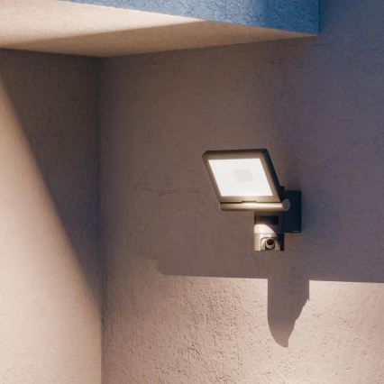 Steinel 092603 - LED reflektor sa senzorom i kamerom LED/21W/230V IP44