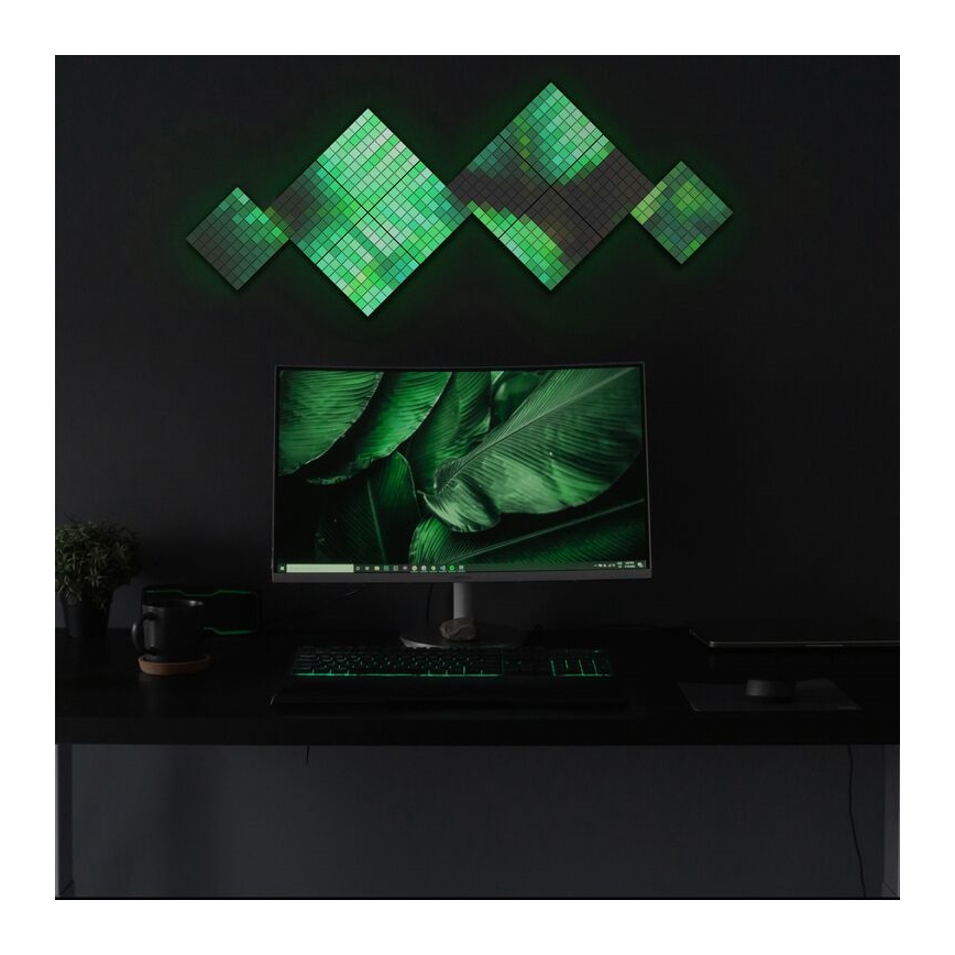 Twinkly - Komplet od 6 RGB LED prigušiva panela SQUARES, 64 LED po panelu, 16 × 16 cm, Wi-Fi