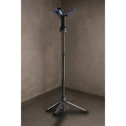 Viking - LED punjivi reflektor sa stalkom 3xLED/5V IPX4 4500 lm 4000 mAh