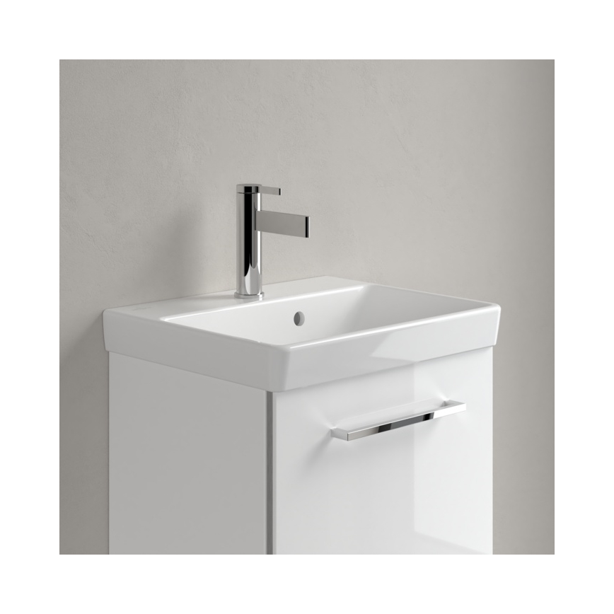 Villeroy & Boch 73584501 - Viseći umivaonik AVENTO 45x37 cm keramika/bela