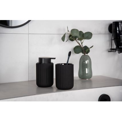 WENKO 24804100 - Dozator tečnog sapuna BELLUNO 8x13,5 cm crni