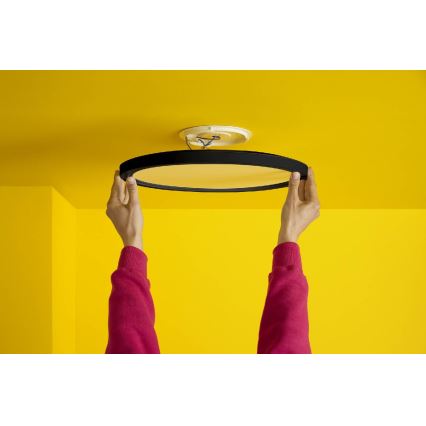 WiZ - LED RGB prigušiva plafonska lampa SUPERSLIM LED/32W/230V 2700-6500K Wi-Fi crna