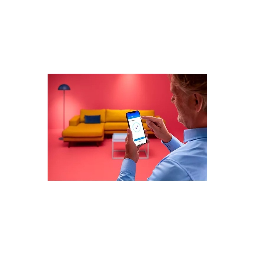 WiZ - LED RGBIC prigušiva traka 4m LED/10,2W/5V 2700-6500K Wi-Fi