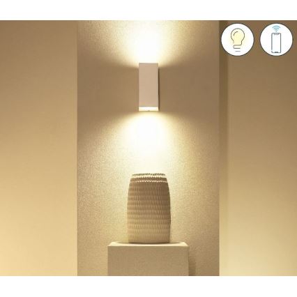 WiZ - LED RGBW prigušiva zidna svetiljka UP&DOWN 2xGU10/4,7W/230V 2200-6500K Wi-Fi CRI 90 bela