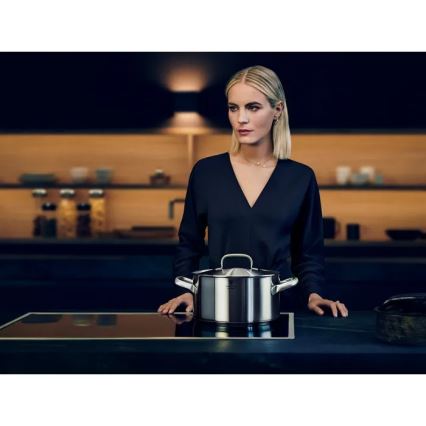WMF - Lonac sa poklopcem GOURMET PLUS prečnika 24 cm