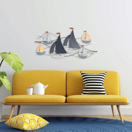 Zidna dekoracija 120×60 cm — metalna jedrilica