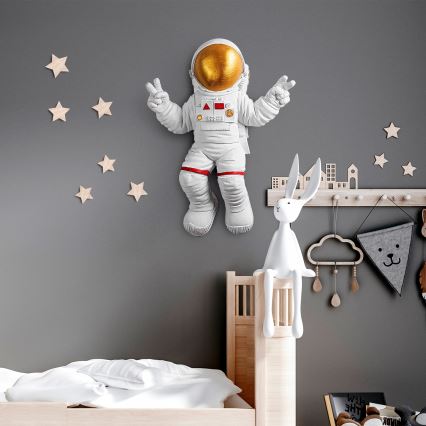 Zidna dekoracija 47x35 cm zlatni astronaut