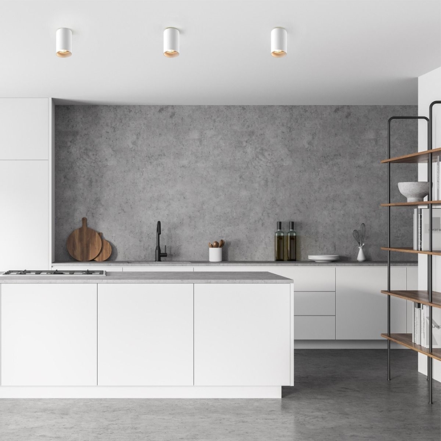 Zuma Line - LED RGBW prigušiva ugradna reflektorska svetiljka 1xGU10/4,8W/230V bela + daljinski upravljač